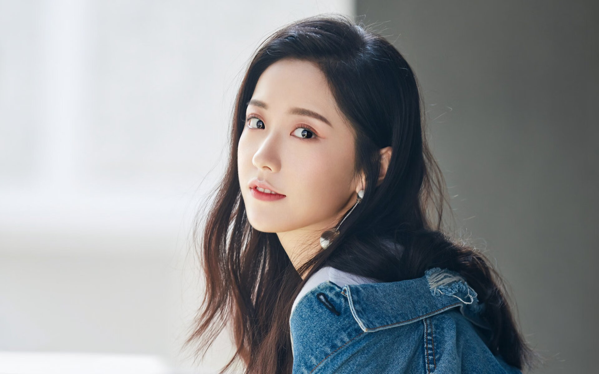 足球公益:支持边远山区青少年足球项目,足球公益活动主题